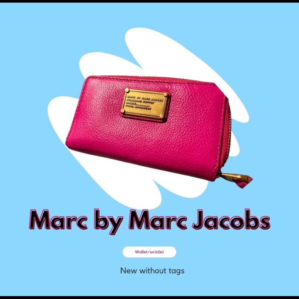 Marc by Marc Jacobs Wristlet